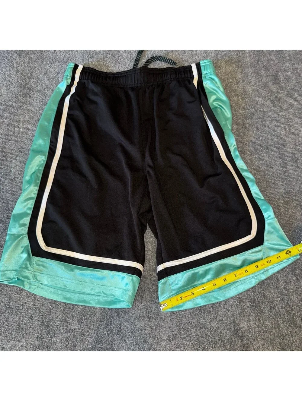 Reebok b61 has